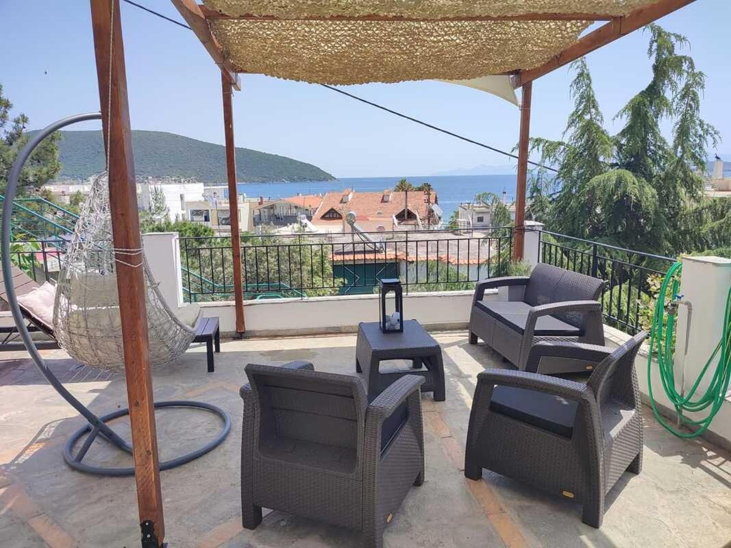 Seagull Apartments Néa Péramos Екстериор снимка